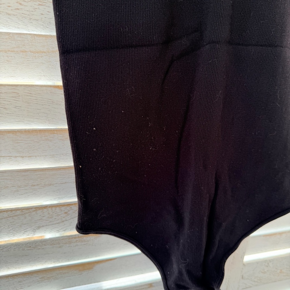 ekAttire | Ribbed Racerback Bodysuit 3 Pk - Picture 9 of 13